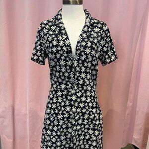 H&M Black Daisy Print Mini Dress Collared Button Front Size M